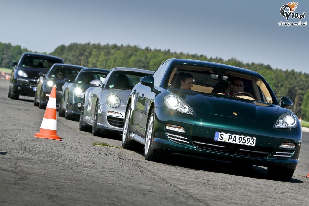 Porsche World Roadshow 2011